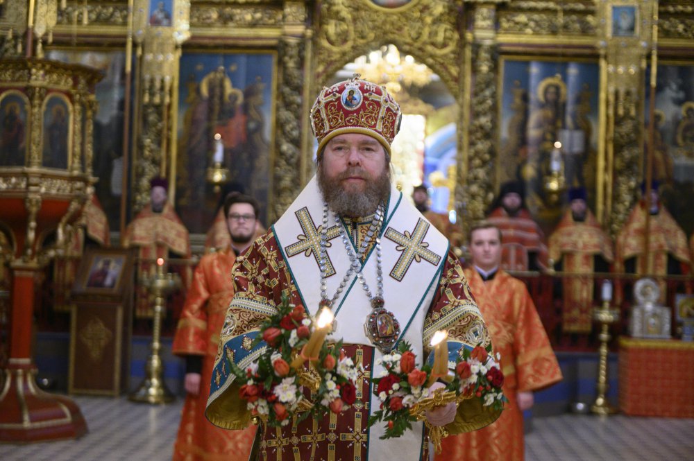 Пасхальное послание митрополита Псковского и Порховского Тихона
