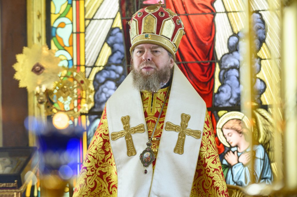 Обращение митрополита Тихона клирикам, монашествующим и мирянам Псковской митрополии с Днем 75-летия победы в Великой Отечественной войне
