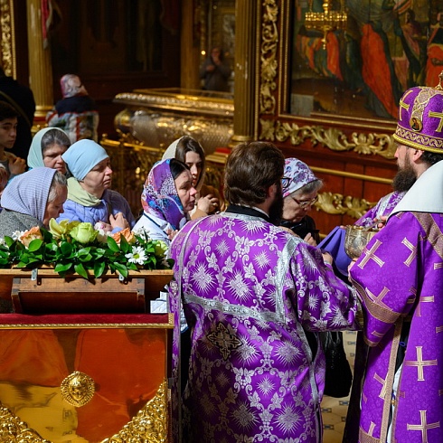 В Великий Четверг митрополит Арсений совершил Литургию в Свято-Троицком кафедральном соборе