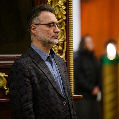 В день открытия регионального этапа Рождественских чтений митрополит Матфей совершил Литургию в Свято-Троицком кафедральном соборе