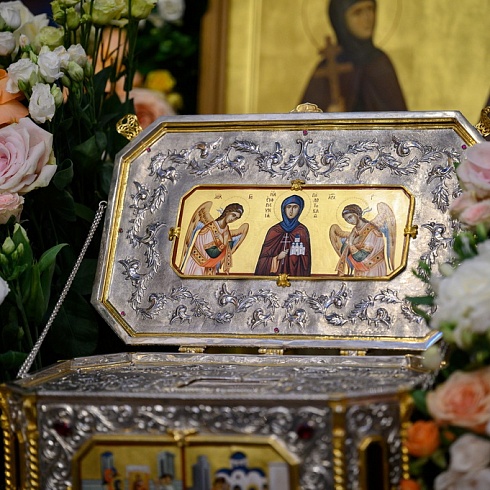 Состоялось принесение мощей преподобной Евфросинии Полоцкой на Псковскую землю