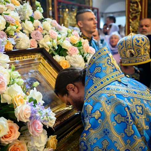 В Псковскую епархию прибыла чудотворная Казанская икона Божией Матери
