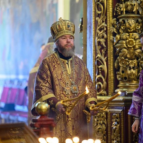 Праздничное Богослужение в день Торжества Православия состоялось в Троицком соборе города Пскова
