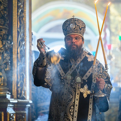 В Великую Среду митрополит Матфей совершил Литургию Преждеосвященных Даров в кафедральном соборе