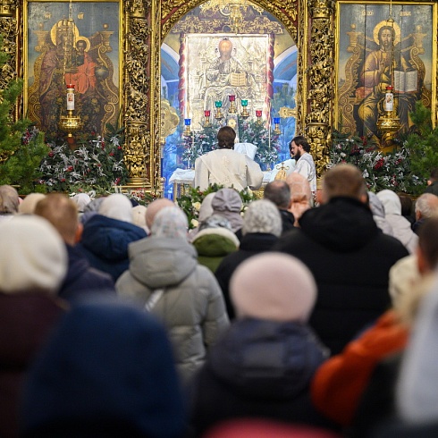 В празднование Крещения Господня митрополит Матфей совершил Литургию и Великое освящение воды в Свято-Троицком кафедральном соборе