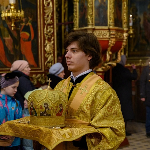 Митрополит Арсений совершил Божественную Литургию в Свято-Троицком кафедральном соборе в Прощеное воскресение