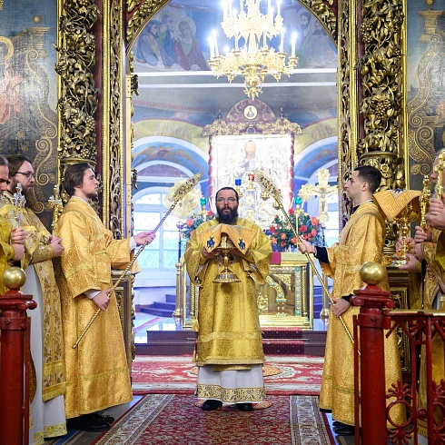В свой день Ангела митрополит Матфей совершил Божественную Литургию в Свято-Троицком кафедральном соборе