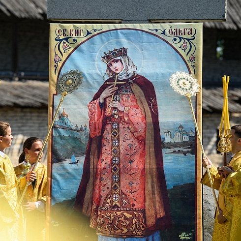 Праздничные торжества прошли в день памяти святой равноапостольной княгини Ольги в Свято-Троицком кафедральном соборе