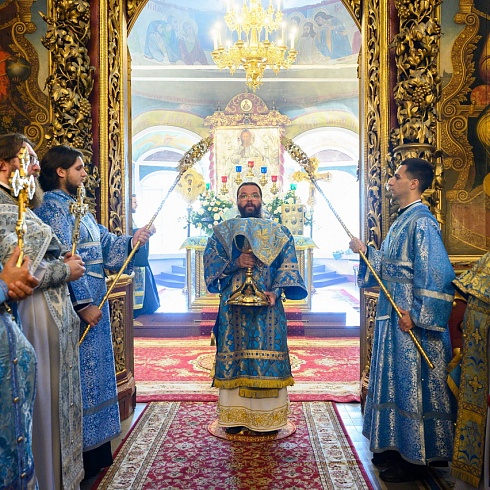 В Псковскую епархию прибыла чудотворная Казанская икона Божией Матери