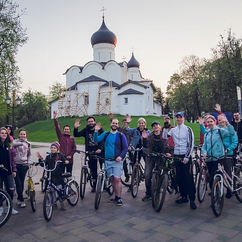 Все на велоэкскурсию по Пскову