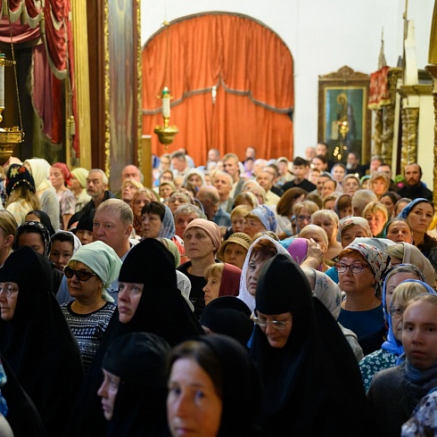 В Псковскую епархию прибыла чудотворная Казанская икона Божией Матери