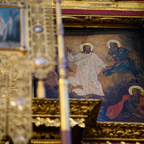 В день памяти блаженного Николая Псковского митрополит Арсений совершил Божественную Литургию в Свято-Троицком кафедральном соборе